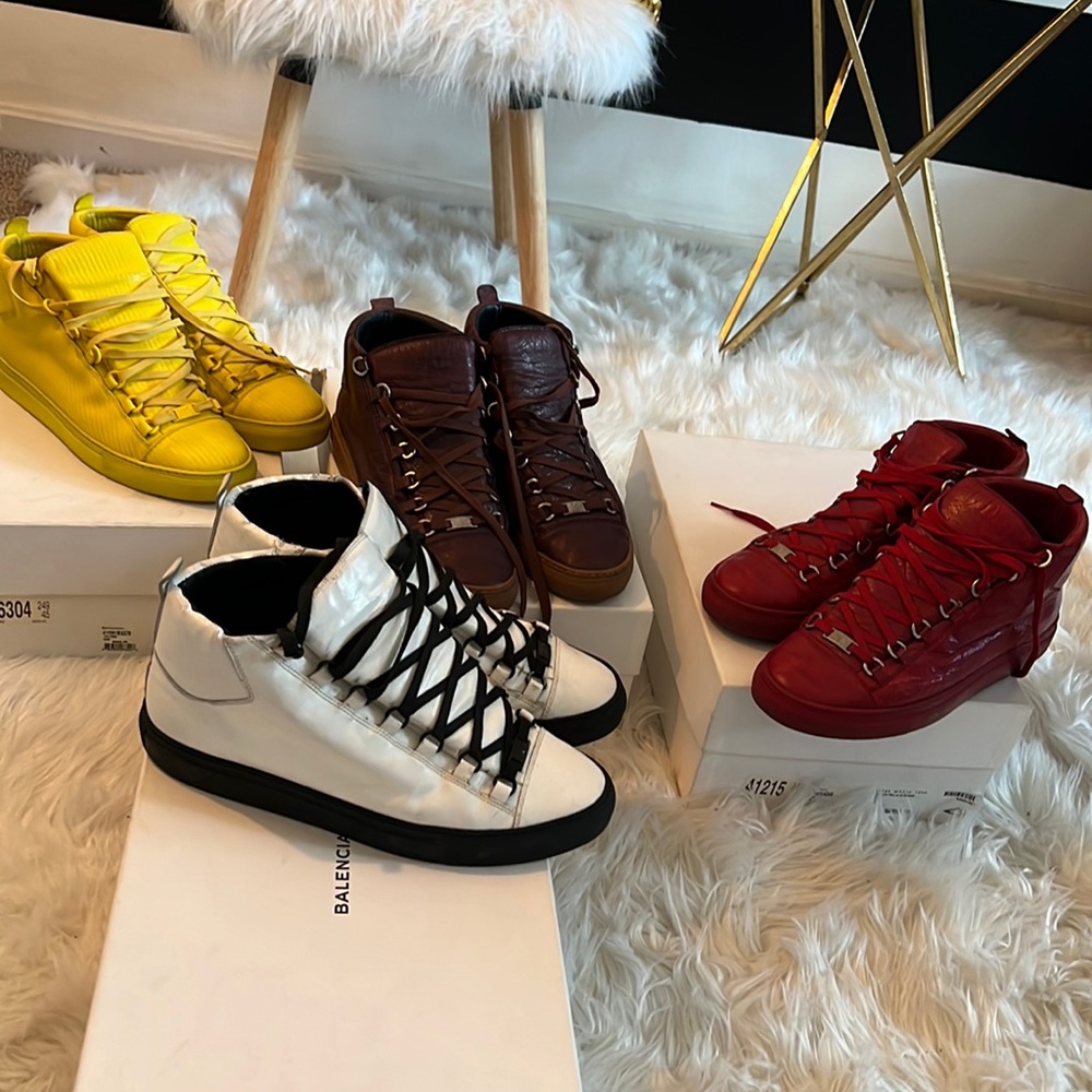 Balenciaga Arena mens sneakers White and black